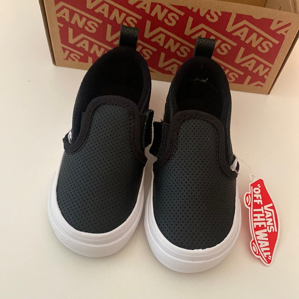 toddler vans size 6 perforated NWT slip on vans
